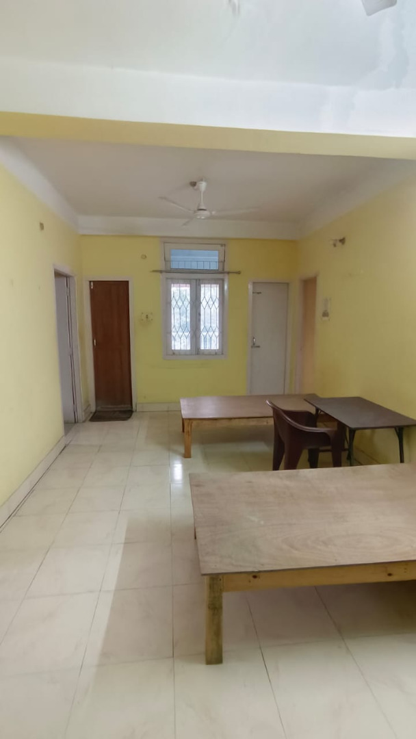 Unfurnished 2bhk in GMC Hostel Road, Christian Basti, Guwahati, Assam, India for Rent